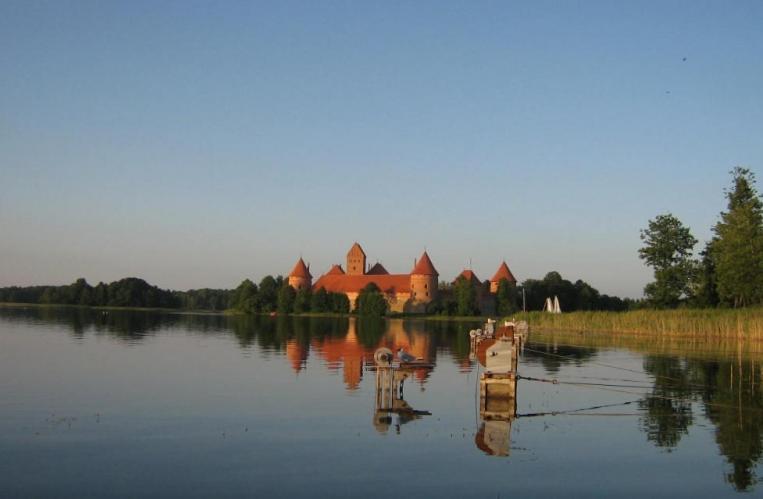 Ezerkiemis Hotel Trakai Exterior foto